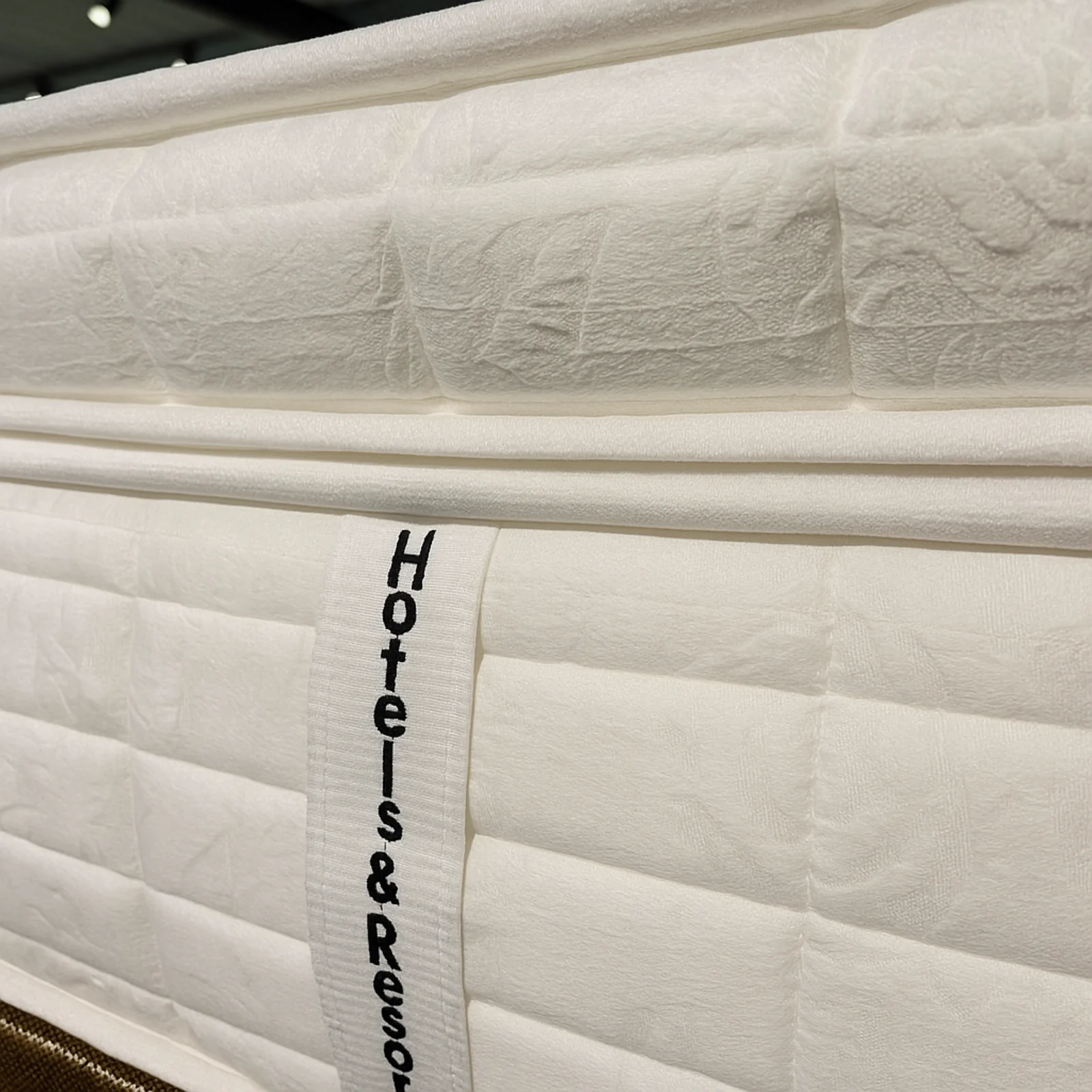 Matelas latex, crin de cheval, mémoire de forme et ressorts - Collection Signature - Image 3