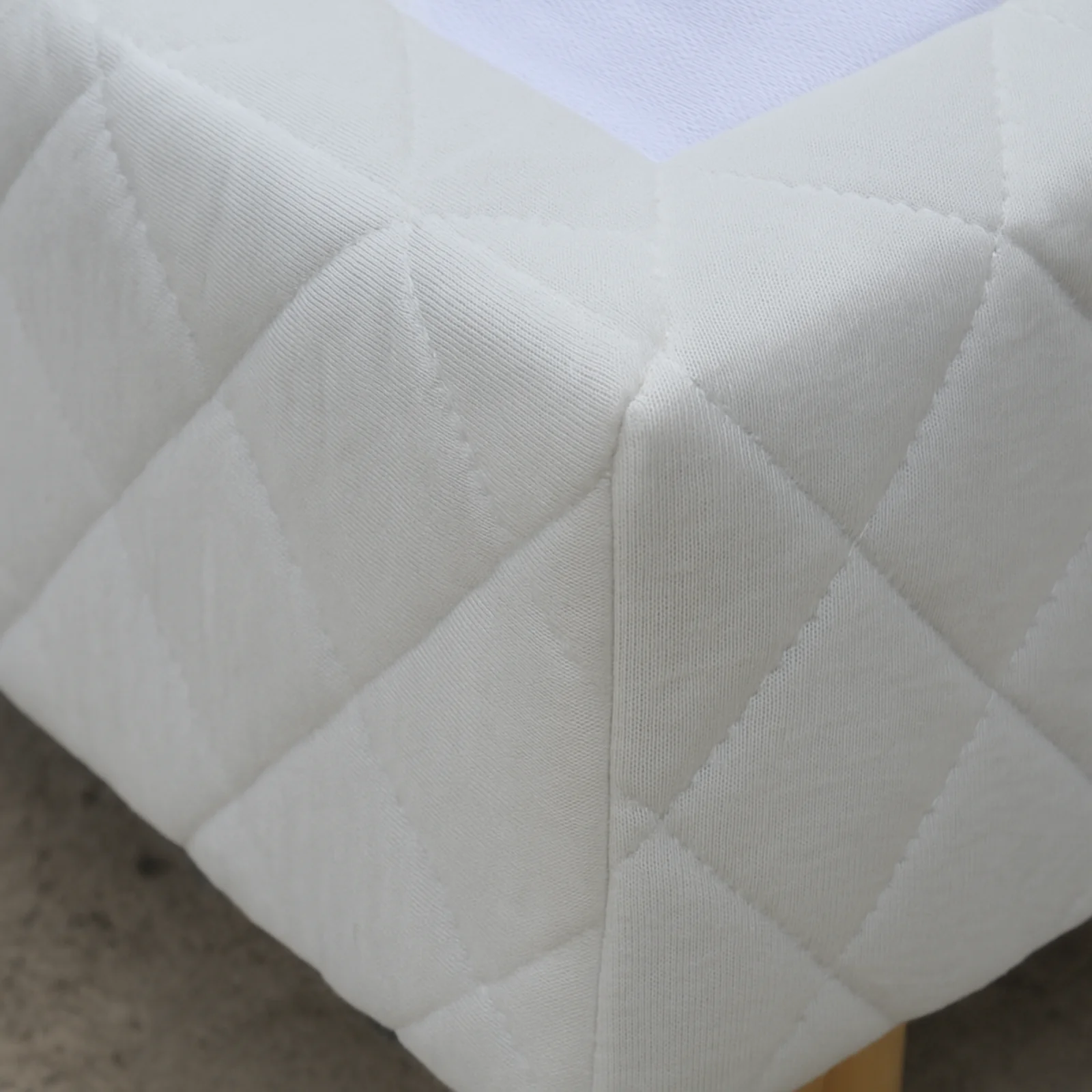 Sommier tapissier, contour tissu, structure bois - Collection Confort - Image 5